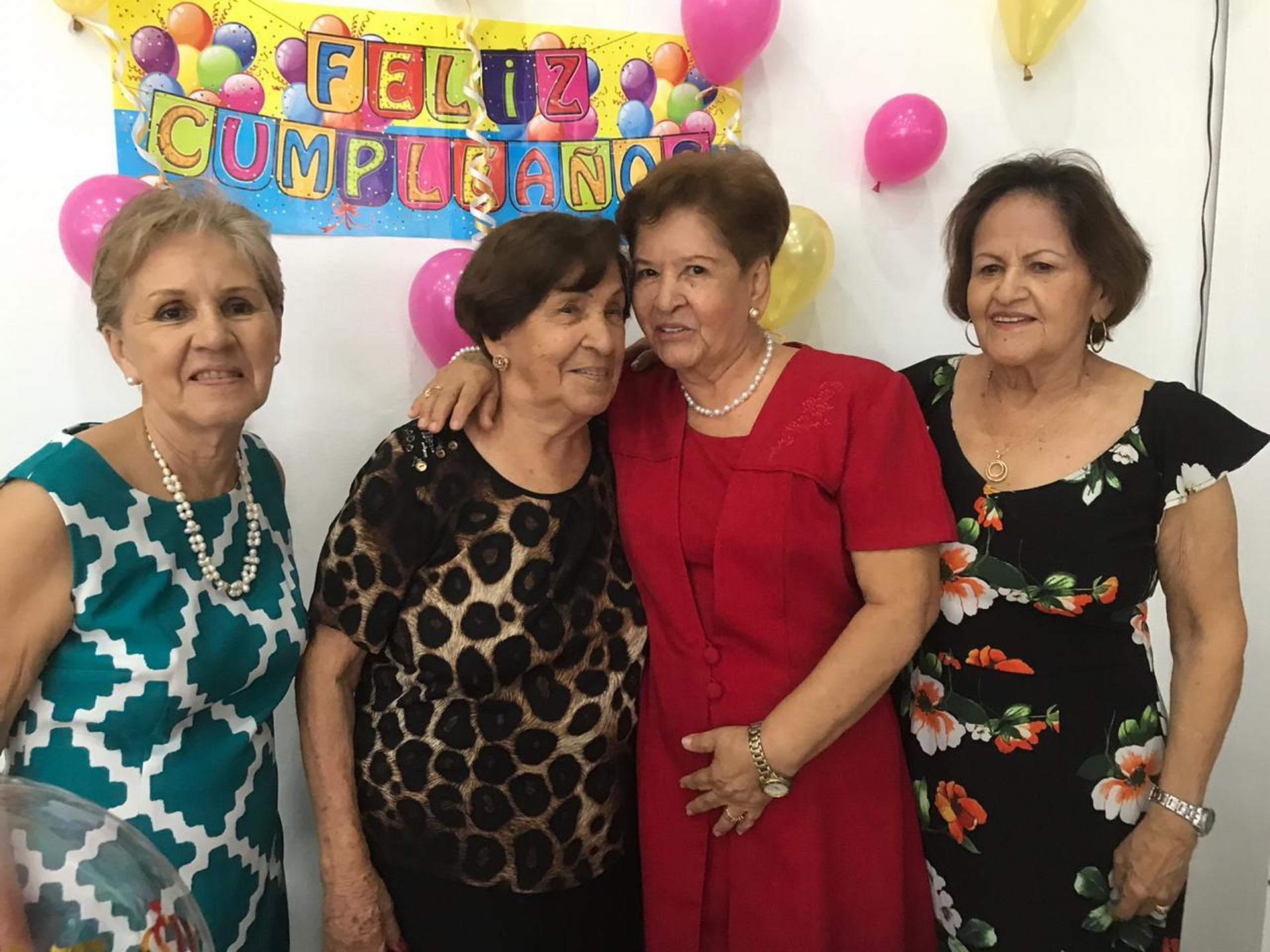 Nora Suárez, Marina de Suarez, Amanda Ramos de Polanco y Lucila Araújo de Ramos.